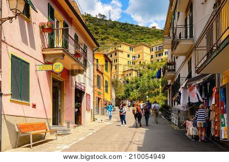Manarola, Cinque Terre, Italy