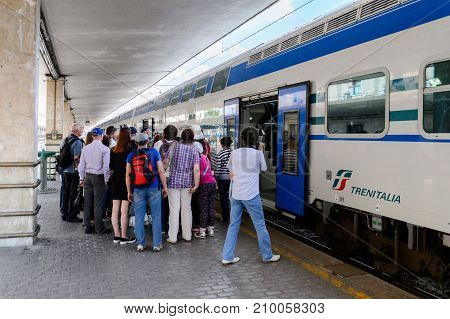 Firenze Santa Maria Novella, A Terminus Railway Station In Florence.