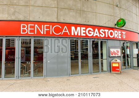 Estadio Da Luz (stadium Of Light), Home Stadium For The S.l. Benfica
