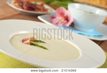 Creme der Spargel