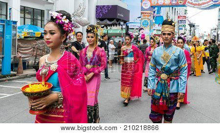 Hat Yai Songkhla Thailand. April 11 2017 : April 11 2017: Midnight Songkran Festival in Hat Yai Songkhla Thailand Unidentified peoples will wear bright clothes in the Songkran Festival parade.