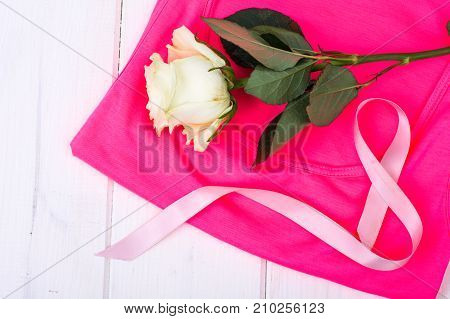 The awareness of people and the fight against breast cancer. Stusio Photo