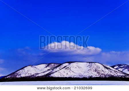 Collina di neve
