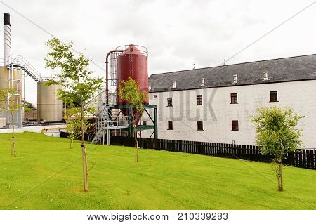 Old Bushmills Whiskey Distillery