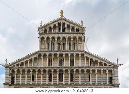 Medieval cathedral of the Archdiocese of Pisa entitled to Santa Maria Assunta. Its construction began in 1064. Facade