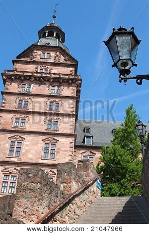 Schloss Johannisburg kroky