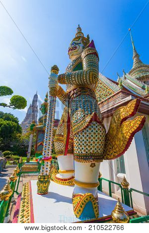 Wat Arun The Temple Of Dawn In Bangkok, Thailand