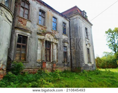 Abandoned palace in Belarus (Zheludok, Grodno region), built in the early twentieth century, example of Art Nouveau style