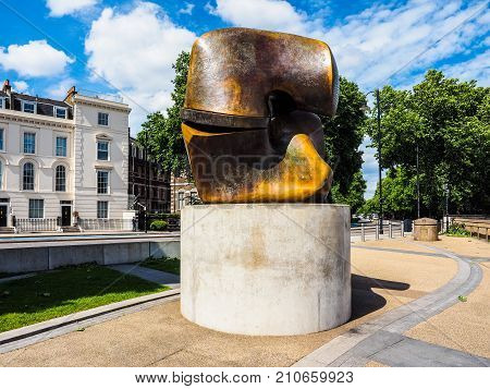 Moore Sculpture Titled Locking Piece In London, Hdr