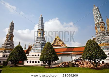 ศรีอยุธยาในพระบรมมหาราชวังในกรุงเทพมหานครในบริเวณวัดพระแก้วชื่อดัง