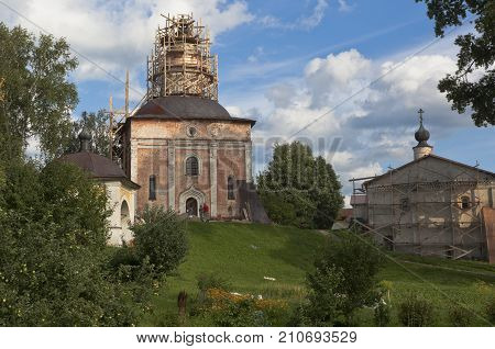 Kirillov, Vologda region, Russia - August 9, 2015: Restoration of Churches of the Beheading of St. John the Baptist and of Sergius of Radonezh with a refectory in Kirillo-Belozersky Monastery