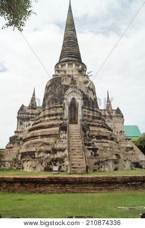 Visit to the second capital of Siams in Ayutthaya today's Thailand