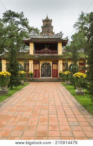 The Pagoda Of The Celestial Lady In Hue Vietnam - Chua Thien Mu