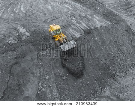 Open pit mine, breed sorting, mining coal, extractive industry anthracite, Coal industry, black gold