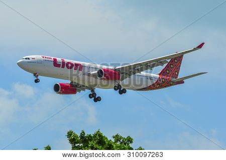 Airplane Landing At Singapore Airport