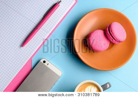 Flaylay of coffee break in office