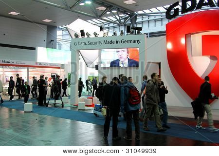 Hannover, Německo - 5. března: Stand G-data na březen 10, 2012 v Cebit počítač Expo, Hannover, Ger