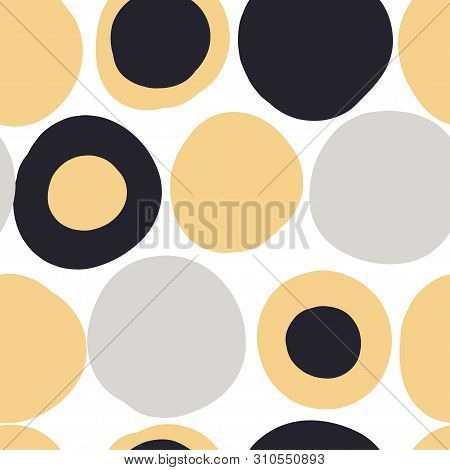 Modern Seamless Pattern With Abstract Colorful Shapes: Circles, Ovals. Doodle Hand Drawn Texture. Tr