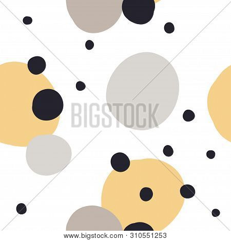 Modern Seamless Pattern With Abstract Colorful Shapes: Circles, Ovals. Doodle Hand Drawn Texture. Tr