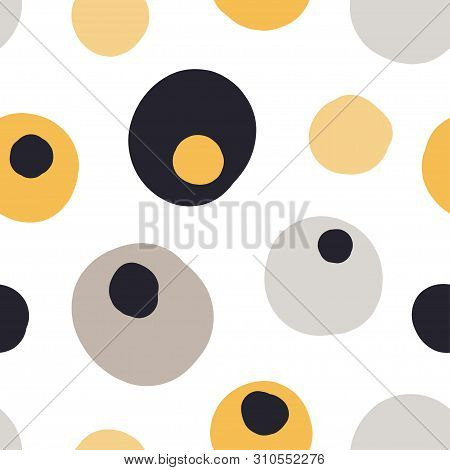 Modern Seamless Pattern With Abstract Colorful Shapes: Circles, Ovals. Doodle Hand Drawn Texture. Tr
