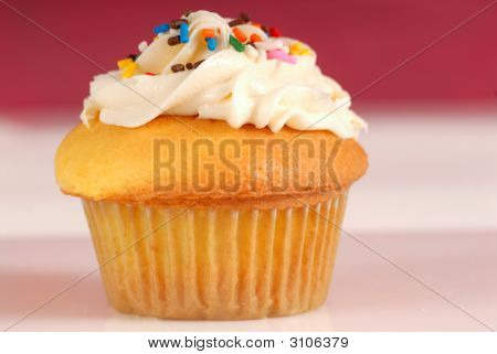 Vanilje Cupcake med en citron Buttercream glasur