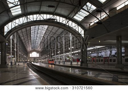 Lisbon, Portugal-october 29, 2018: Rossio Railway Station In Lisbon At 29 October, 2018