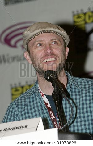 ANAHEIM, CA - 16 marzo: Chris Hardwick frequenta il WonderCon annuale 26 su 16 marzo 2012 in Anahei