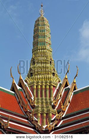 สีแดงเขียวหลังคาวังและงดงามตะวันทองชุบวัด Cheddi