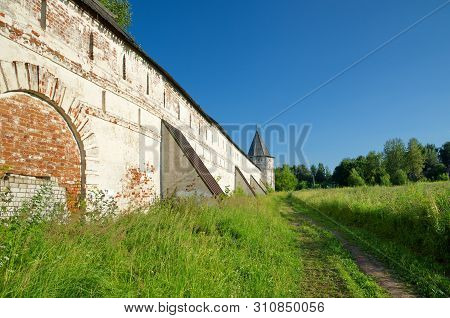 Tower And Wall Of The Assumption Goritsky Monastery In Pereslavl-zalessky, Yaroslavl Region, Russia