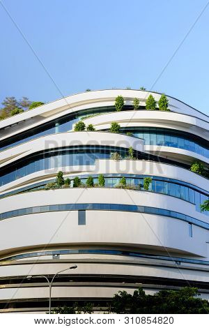 Singapore-07 Jan 2019:singapore Bread Talk Headquarter Building Facade View