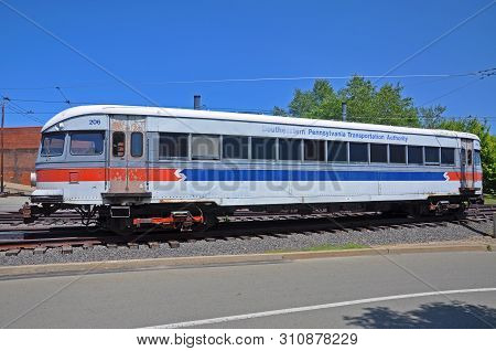 Scranton, Pa, Usa - Aug 7, 2010: Antique Septa Bullet Trolley In The Electric City Trolley Museum, S