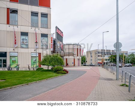 Gyor Hungary 05 12 2019 Entrance To The Arkad Shopping Center In Gyor