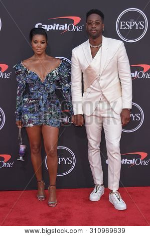 LOS ANGELES - JUL 10:  Gabrielle Union and Dwyane Wade arrives to ESPY Awards 2019  on July 10, 2019 in Hollywood, CA