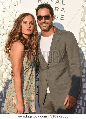 LOS ANGELES - JUL 10:  Meaghan Oppenheimer and Tom Ellis arrives to American Friends of Covent Garden 50th Anniversary Celebration  on July 10, 2019 in Hollywood, CA