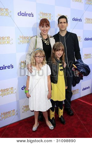 LOS ANGELES - MAR 17: Molly Ringwald na premierze 