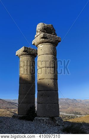 Bagozu, Turkey - October 8, 2020: These Are The Doric Columns At The Base Of The Ancient Burial Kara