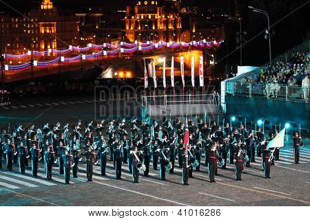 MOSCOW - SEPTEMBER 4: Big orchestra of Royal Guard of His Majesty and ceremonial platoon Norway performs at Military Music Festival Spasskaya Tower on September 4, 2011 in Moscow, Russia.