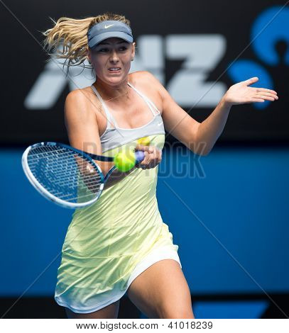 MELBOURNE - 14. ledna: Maria Sharapova Ruska v jejím prvním kole vyhrát nad Olga Puchkova nebo Russi