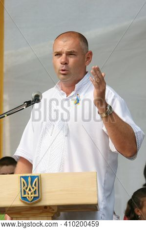 Lutsk, Volyn / Ukraine - August 24 2012: People's Deputy Of Ukraine Ihor Palytsia Delivers A Speech 