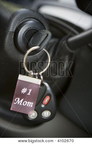 * 1 Mom キーホルダー