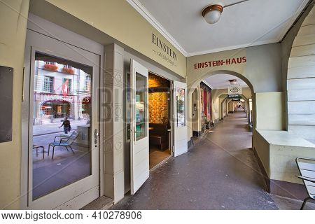 Bern, Switzerland - Aug 23, 2020: Einstein House Museum Under The Gallery Of Kramgasse Street Of Ber