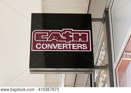Bordeaux , Aquitaine France - 02 25 2021 : Cash Converters Brand And Logo Sign Store Street Shop Cas