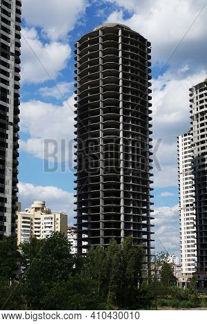 Kiev, Ukraine July 24, 2020: Abandoned Unfinished, Apartment, High-rise Buildings In Kiev