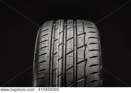 Bridgestone Potenza Adrenalin Re 004-new Safe Sports Tire, Close-up Tread