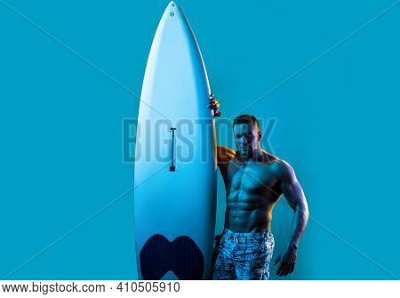 Handsome Serfer Man With Serf Board. Male Fit With Athletic Body. Surfboard Man With Serf Board. Sur