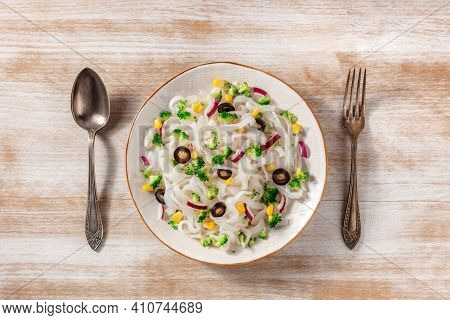 Konjac Pasta With Vegetables, A Healthy Vegan Dinner, Top Shot