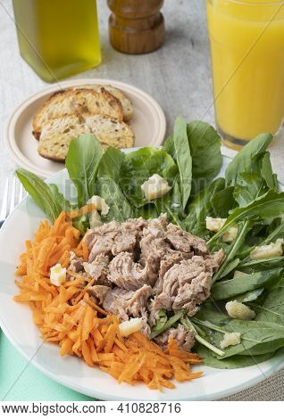 Rucula, Tuna, Parmesan And Carrot Salad With Toast.