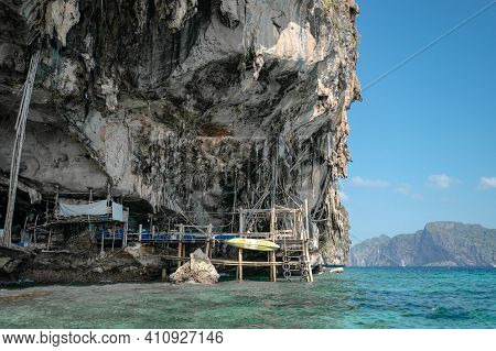 Viking Cave : Swiftlet 's Nest Concession In Phi Phi Island, Krabi, Thailand.