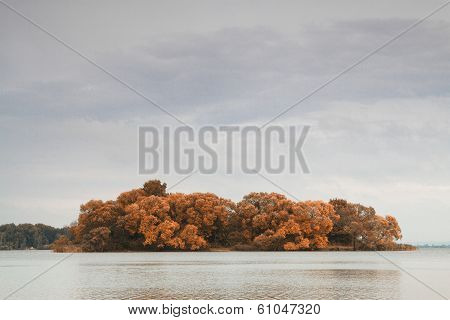 Islands In The Autumn