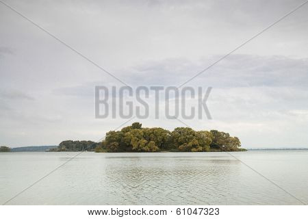Islands In The Autumn